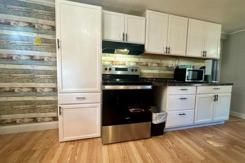 House in Okeechobee, Florida 2 bedrooms, 57.69 sq.m. № 2182711 - photo 22