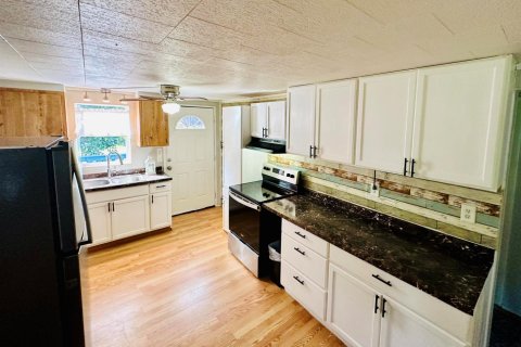 House in Okeechobee, Florida 2 bedrooms, 57.69 sq.m. № 2182711 - photo 21