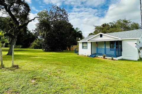 House in Okeechobee, Florida 2 bedrooms, 57.69 sq.m. № 2182711 - photo 13