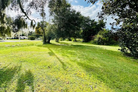 House in Okeechobee, Florida 2 bedrooms, 57.69 sq.m. № 2182711 - photo 8