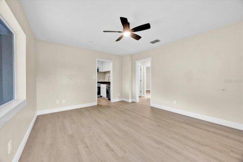 Villa ou maison à vendre à Plant City, Floride: 2 chambres, 64.1 m2 № 1849696 - photo 12