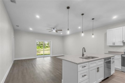 Commercial property in Palm Coast, Florida 12 bedrooms, 240.25 sq.m. № 2147563 - photo 7