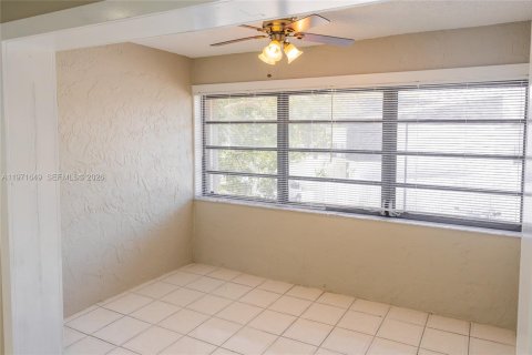 Copropriété à louer à Miami, Floride: 2 chambres, 97.55 m2 № 2032332 - photo 20