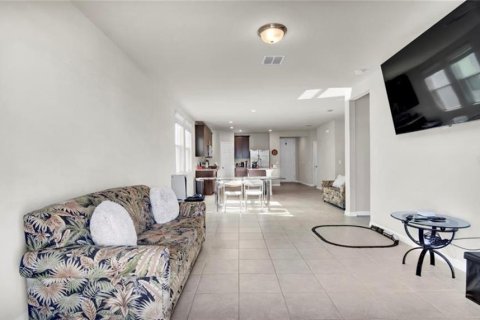 Villa ou maison à vendre à Haines City, Floride: 3 chambres, 161.09 m2 № 2305031 - photo 6