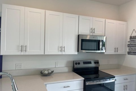 Touwnhouse à louer à Kissimmee, Floride: 2 chambres, 109.62 m2 № 1893723 - photo 8