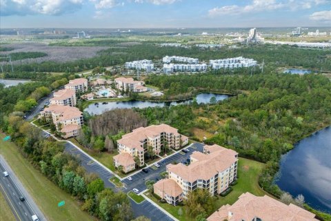 Condominio en venta en Orlando, Florida, 2 dormitorios, 109.44 m2 № 1526640 - foto 1