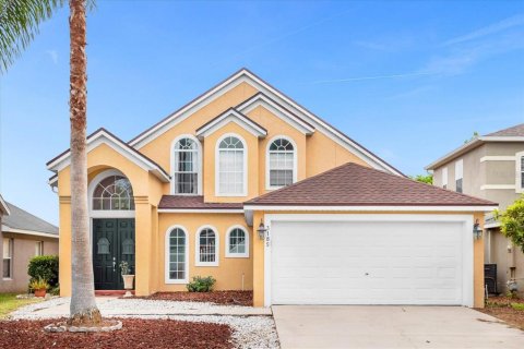 Villa ou maison à vendre à Lake Mary, Floride: 4 chambres, 211.17 m2 № 1885639 - photo 1