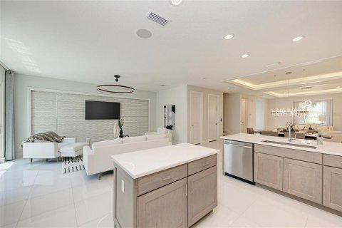 Townhouse in Bradenton, Florida 3 bedrooms, 274.15 sq.m. № 1552793 - photo 22