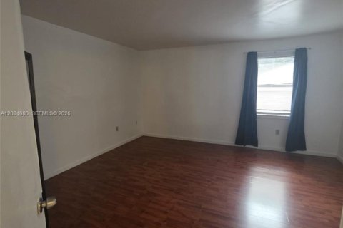 Copropriété à vendre à Miami, Floride: 2 chambres, 92.9 m2 № 2084517 - photo 12