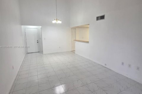 Copropriété à vendre à Miami, Floride: 2 chambres, 92.9 m2 № 2084517 - photo 4