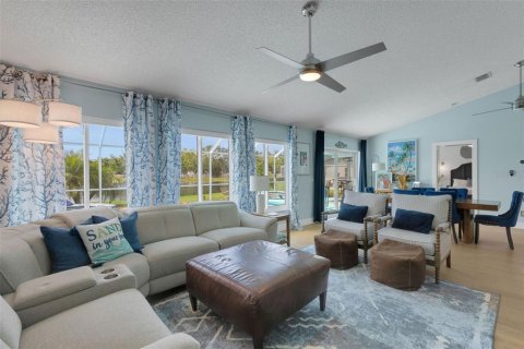 House in Bradenton, Florida 3 bedrooms, 156.08 sq.m. № 1782712 - photo 14