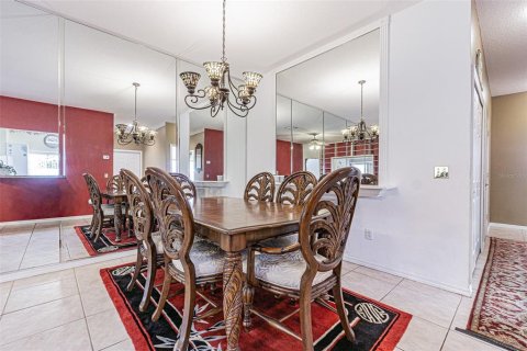 Villa ou maison à vendre à Zephyrhills, Floride: 3 chambres, 120.77 m2 № 1918581 - photo 17