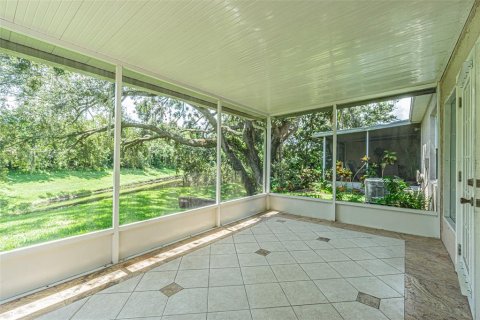 Villa ou maison à vendre à Zephyrhills, Floride: 3 chambres, 120.77 m2 № 1918581 - photo 25