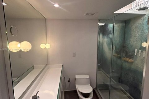 Copropriété à louer à Miami Beach, Floride: 45.8 m2 № 1880133 - photo 8