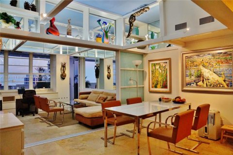 Condominio en alquiler en Miami Beach, Florida, 1 dormitorio, 81.75 m2 № 1957472 - foto 5