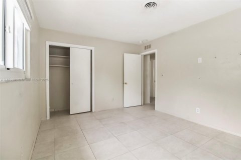 Купить виллу или дом в Дания-Бич, Флорида 3 спальни, 126.35м2, № 1896681 - фото 22