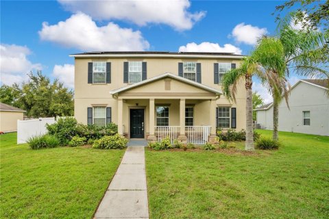 House in Apopka, Florida 5 bedrooms, 207.36 sq.m. № 2349590