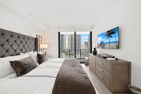 Condo in Miami, Florida, 2 bedrooms  № 1821790 - photo 29