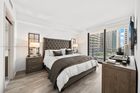 Condo in Miami, Florida, 2 bedrooms  № 1821790 - photo 28