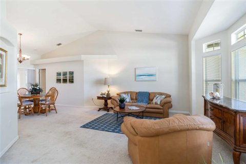 House in Sarasota, Florida 4 bedrooms, 200.85 sq.m. № 1787521 - photo 5