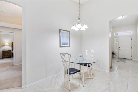 House in Sarasota, Florida 4 bedrooms, 200.85 sq.m. № 1787521 - photo 12