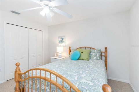 House in Sarasota, Florida 4 bedrooms, 200.85 sq.m. № 1787521 - photo 21