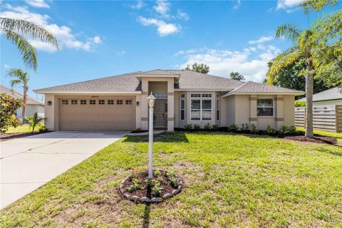 House in Sarasota, Florida 4 bedrooms, 200.85 sq.m. № 1787521 - photo 1