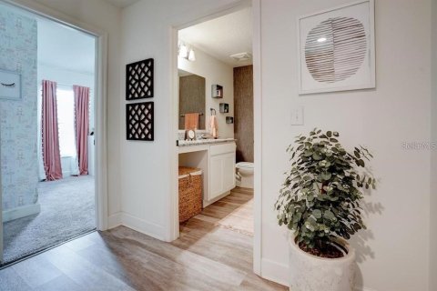 Villa ou maison à louer à Clermont, Floride: 4 chambres, 157.56 m2 № 2413398 - photo 12