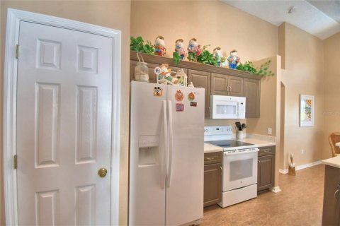 Villa ou maison à vendre à Haines City, Floride: 4 chambres, 143.63 m2 № 2237018 - photo 20