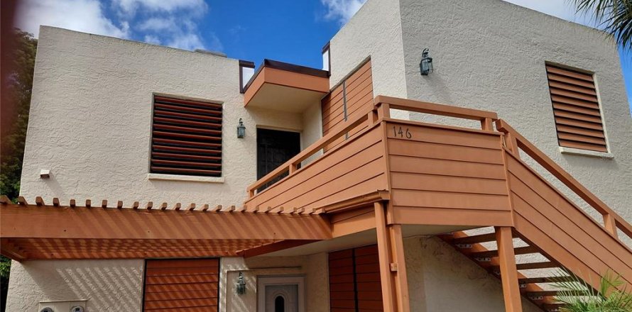 Condo in Bradenton, Florida, 2 bedrooms № 2239975
