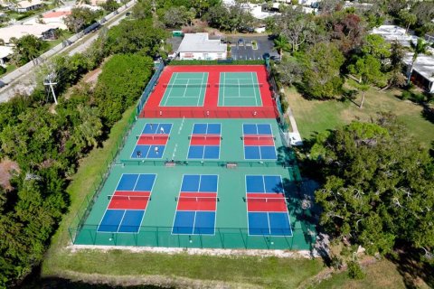 Condo in Bradenton, Florida, 2 bedrooms № 2239975 - photo 3