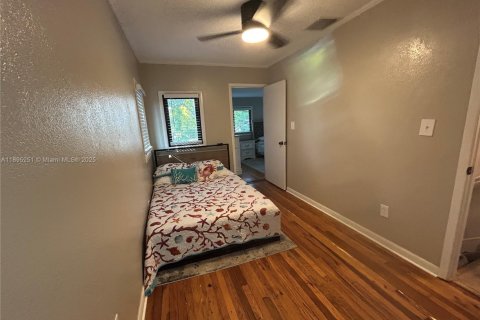 Casa en alquiler en Hollywood, Florida, 2 dormitorios, 90.58 m2 № 1947579 - foto 26