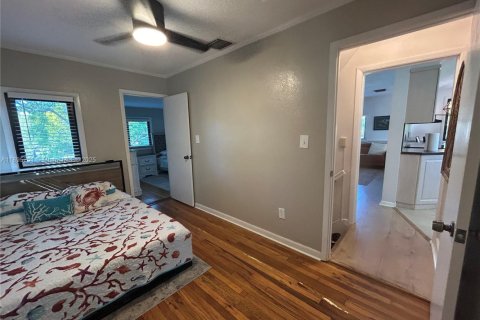 Casa en alquiler en Hollywood, Florida, 2 dormitorios, 90.58 m2 № 1947579 - foto 27