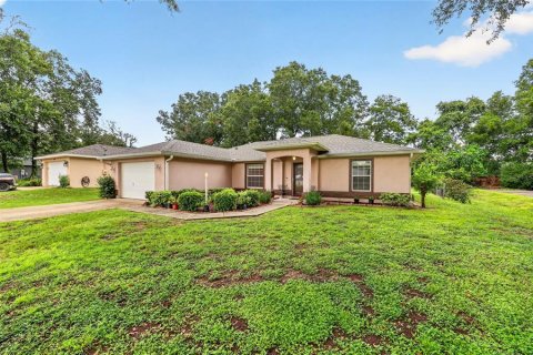 House in Summerfield, Florida 3 bedrooms, 132.2 sq.m. № 2314678 - photo 5