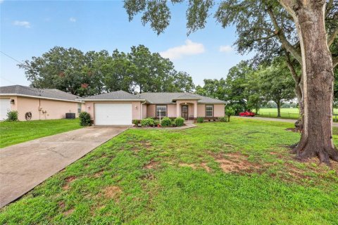 House in Summerfield, Florida 3 bedrooms, 132.2 sq.m. № 2314678 - photo 4