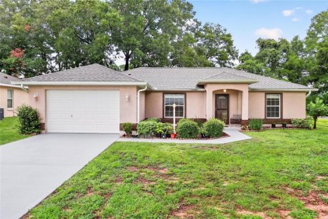 House in Summerfield, Florida 3 bedrooms, 132.2 sq.m. № 2314678 - photo 2