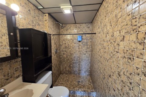 Commercial property in Stuart, Florida 138.05 sq.m. № 2041904 - photo 11