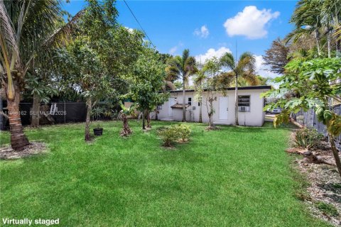 Immobilier commercial à vendre à Homestead, Floride: 90.86 m2 № 2090415 - photo 24