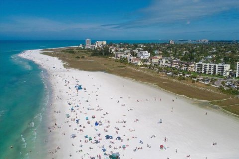 Villa ou maison à Sarasota, Floride 2 chambres, 98.85 m2 № 2125757