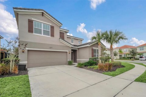 House in Davenport, Florida 7 bedrooms, 337.42 sq.m. № 1574059 - photo 5