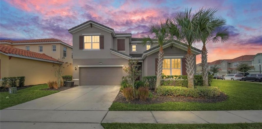 House in Davenport, Florida 7 bedrooms, 337.42 sq.m. № 1574059