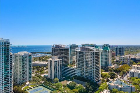 Condo in Miami, Florida, 3 bedrooms № 1996626 - photo 30