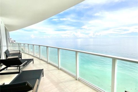 Copropriété à vendre à Hollywood, Floride: 4 chambres, 301 m2 № 1882299 - photo 23