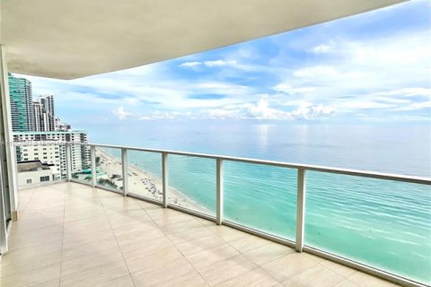 Copropriété à vendre à Hollywood, Floride: 4 chambres, 301 m2 № 1882299 - photo 9