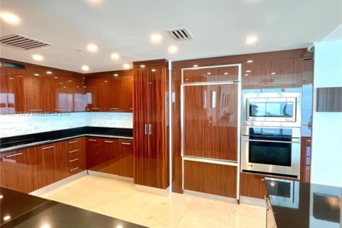 Copropriété à vendre à Hollywood, Floride: 4 chambres, 301 m2 № 1882299 - photo 15