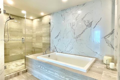 Copropriété à vendre à Hollywood, Floride: 4 chambres, 301 m2 № 1882299 - photo 26