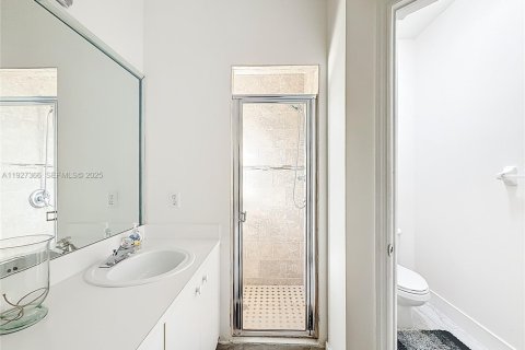 Снять в аренду виллу или дом в Купер-Сити, Флорида 3 спальни, 156.73м2, № 1988189 - фото 30