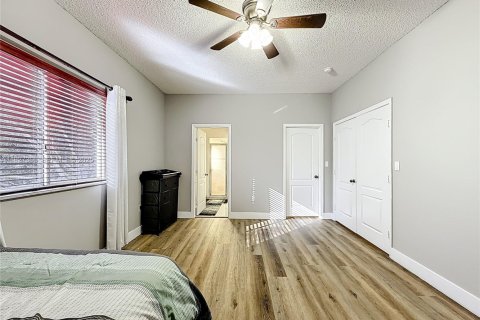 Снять в аренду виллу или дом в Купер-Сити, Флорида 3 спальни, 156.73м2, № 1988189 - фото 26