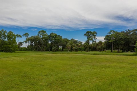 Land in Cape Coral, Florida № 1724547 - photo 12