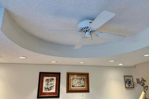 Condo in Deerfield Beach, Florida, 2 bedrooms  № 2248166 - photo 10